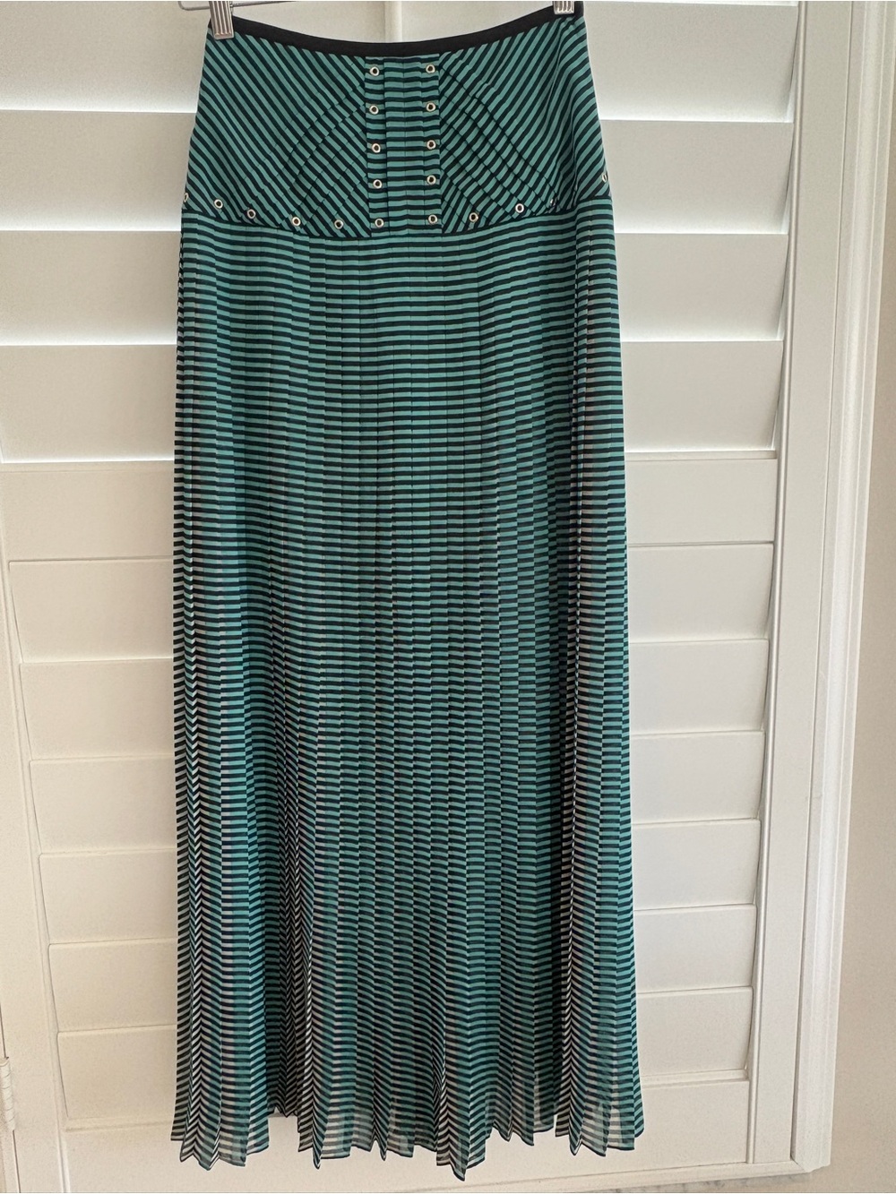 Karen Millen pleated midi/maxi skirt